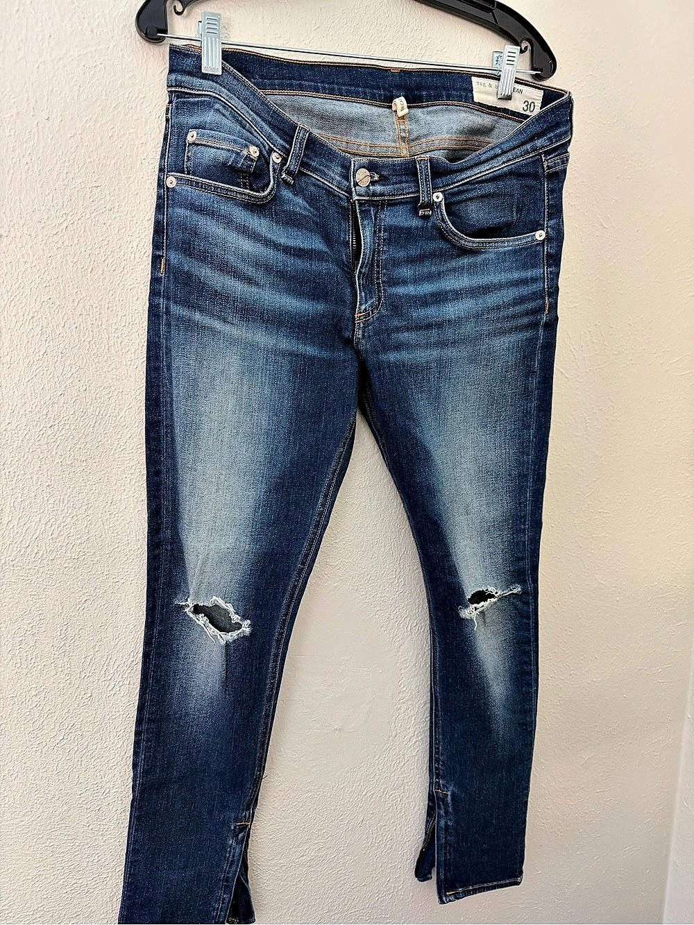 rag & bone Distressed Skinny Jeans Waist 30 in Blue